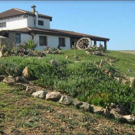 הוילה Sant' Antonio di Santadi Turismo Rurale Pertunghe מראה חיצוני תמונה